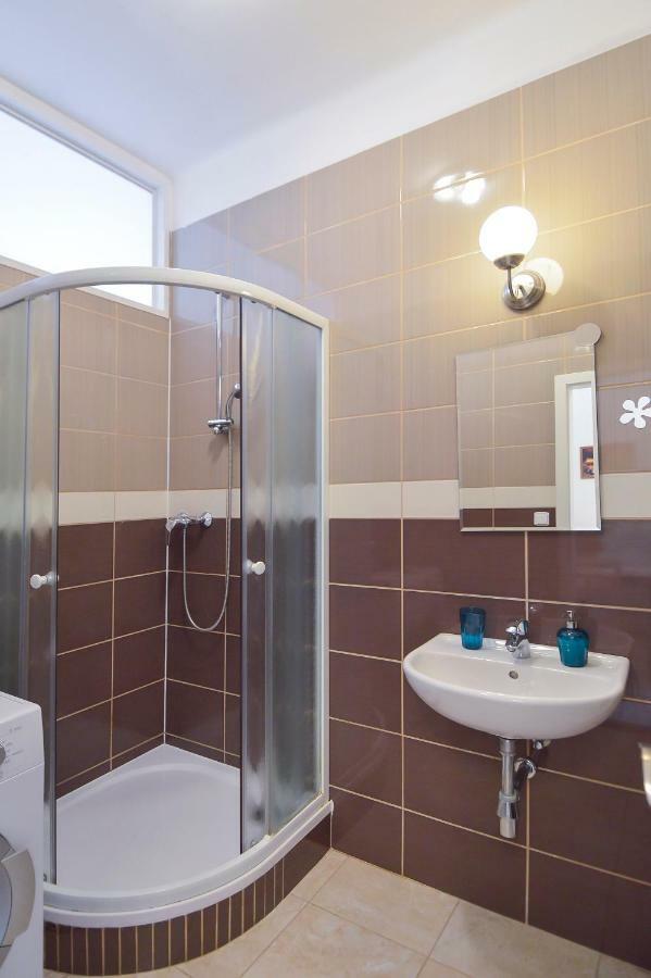 Modern Apartment Navratilova II Prag Eksteriør billede